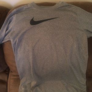 Boys gray Nike dri fit long sleeved shirt